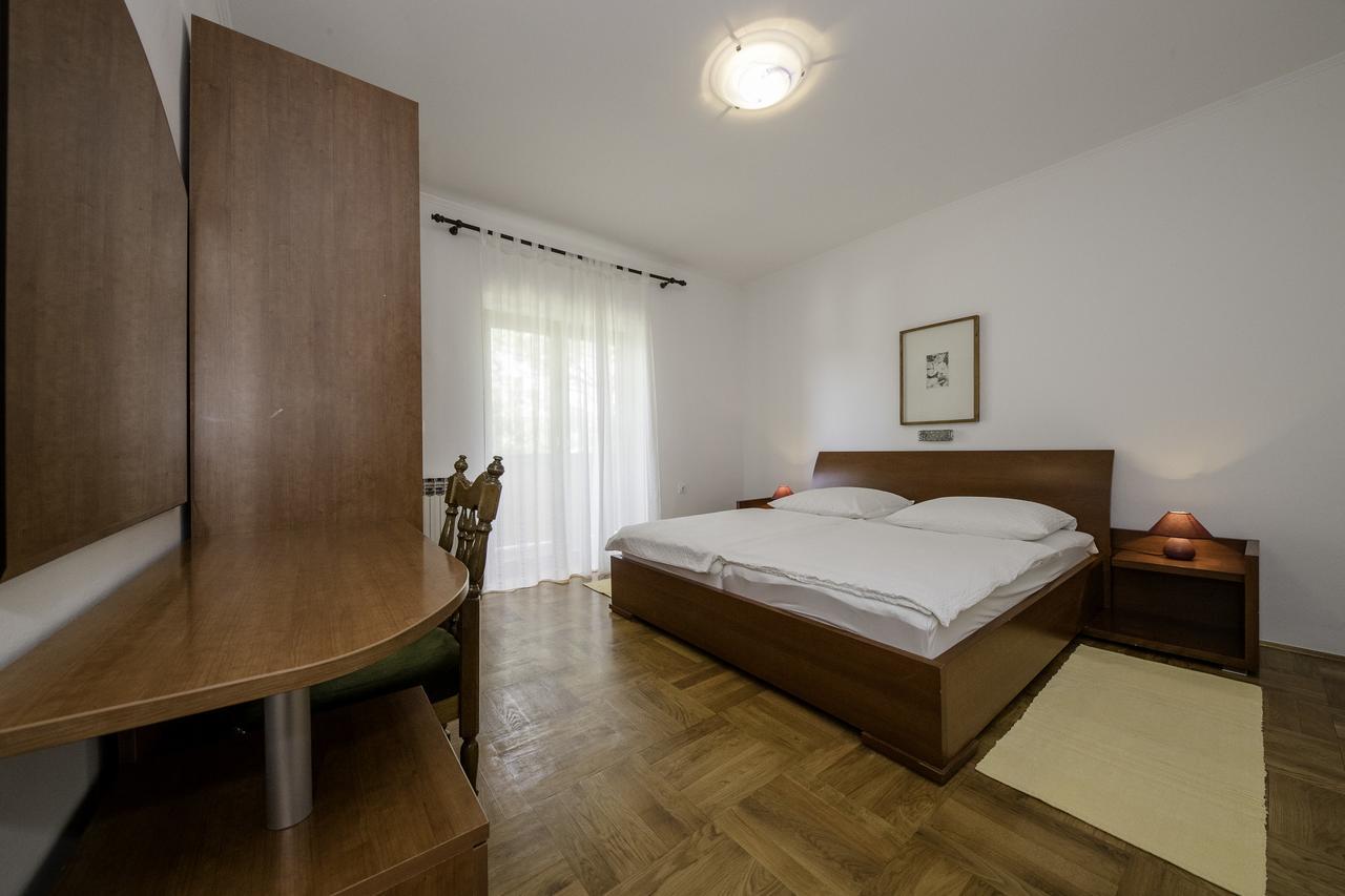 Apartments Dedic Supetarska Draga Exterior foto